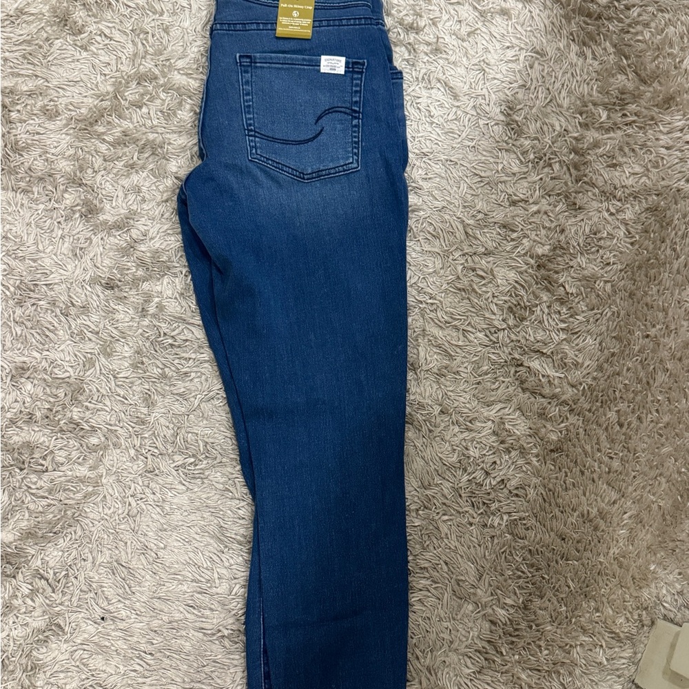Signature Levi’s Pull-On Blue Women's Jeans